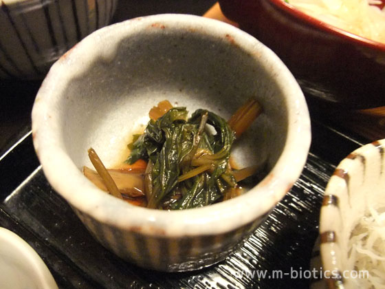 あらや滔々庵 朝食 山葵菜漬け