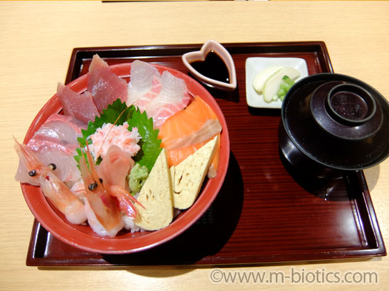 お市の海鮮丼　福福茶屋　店内　ハピリン