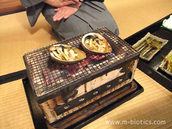 あらや滔々庵夕食　夕飯　懐石　鮑の炭火焼き　胆ソース