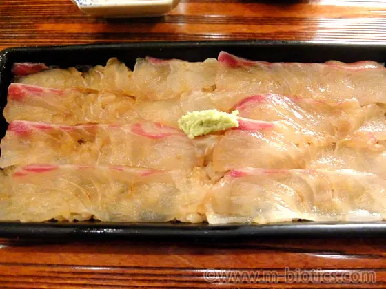 京都伊勢丹　京都和久傳　蘇芳　鯛の黒寿司