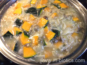 かぼちゃときのこのとろみカレースープ　マクロビオティック料理レシピ