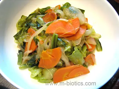 野菜の塩炒め　マクロビオティック料理