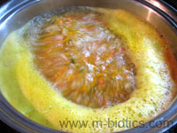甘い野菜スープの材料沸騰したところ-マクロビオティック料理