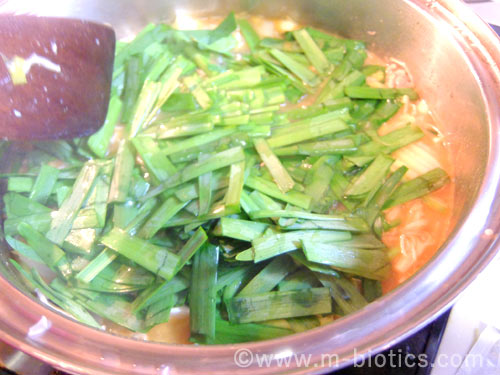 キムチ鍋　レシピ　白菜　マルサン