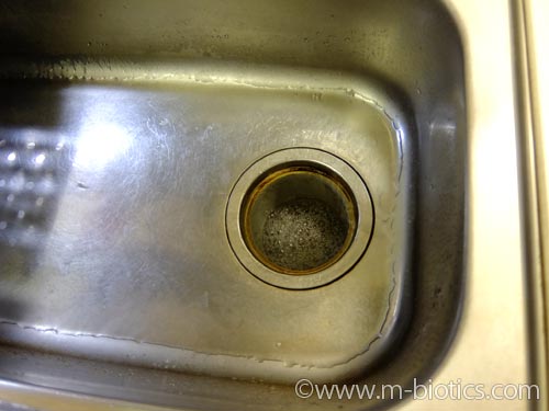 台所　排水口　ピーピースルーF　使用方法　やり方　お湯に溶かす　多量の水