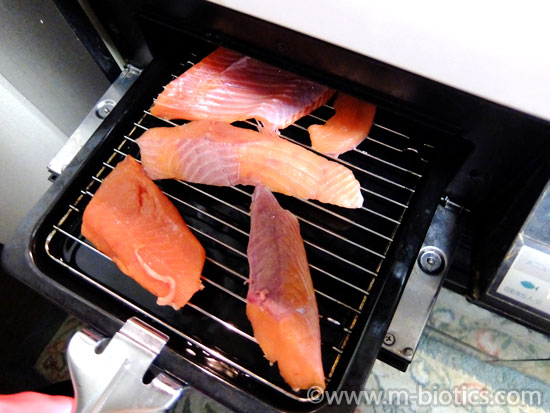 生鮭　鮭を焼く　鮭めし　レシピ　鮭飯