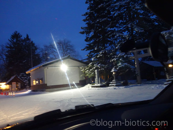 初詣 明け方 早朝参拝 旭川神社 駐車場