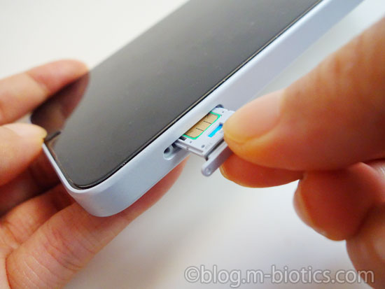 スマホにマイクロSDカード　外部ストレージ　128GB